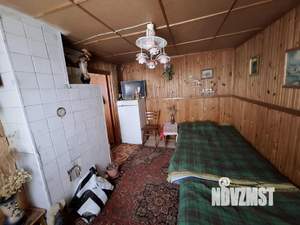 Дом 19м², 2-этажный, участок 5 сот.  