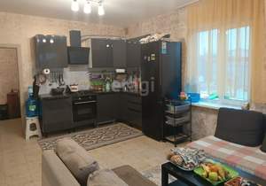 Дом 90м², 2-этажный, участок 6 сот.  