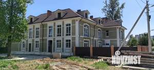Таунхаус 200м², 3-этажный, участок 10 сот.  
