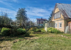 Дом 30м², 2-этажный, участок 8 сот.  