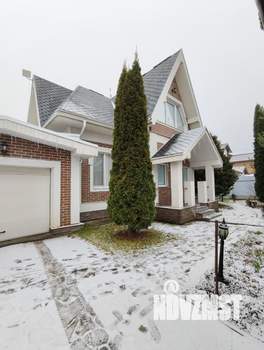 Дом 176м&sup2;, 2-этажный, участок 10 сот.  