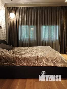 Таунхаус 300м², 3-этажный, участок 1 сот.  