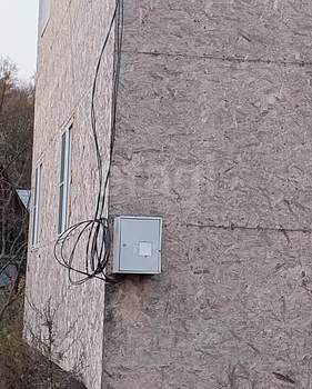 Дом 167м&sup2;, 3-этажный, участок 4 сот.  