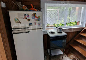 Дом 30м², 2-этажный, участок 8 сот.  