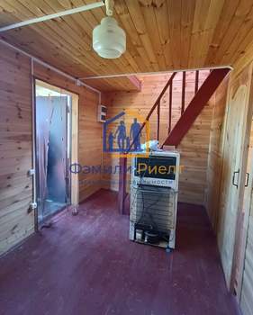 Дом 45м², 2-этажный, участок 4 сот.  