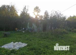 Дом 14м², 2-этажный, участок 6 сот.  