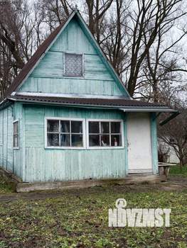 Дом 24м², 2-этажный, участок 6 сот.  