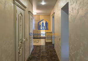 Дом 350м², 3-этажный, участок 8 сот.  