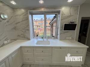 Коттедж 184м², 3-этажный, участок 5 сот.  