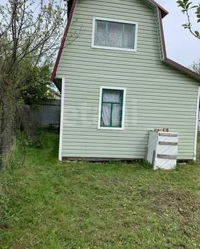 Дом 15м², 2-этажный, участок 687 сот.  