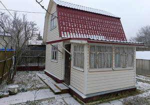 Дом 40м&sup2;, 2-этажный, участок 4 сот.  