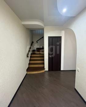 Дом 60м², 2-этажный, участок 1 сот.  