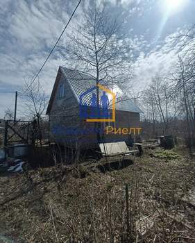Дом 57м², 2-этажный, участок 5 сот.  