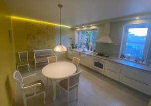 Дом 58м², 2-этажный, участок 1 сот.  