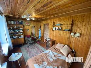 Дом 63м&sup2;, 2-этажный, участок 6 сот.  