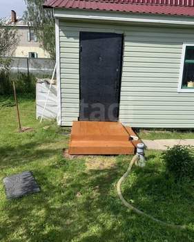 Дом 15м², 2-этажный, участок 687 сот.  