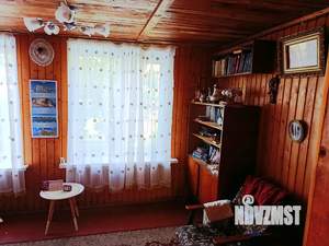 Дом 60м², 2-этажный, участок 6 сот.  