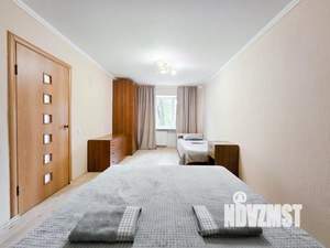 1-к квартира, посуточно, 47м2, 1/1 этаж