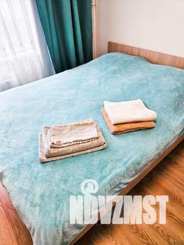 1-к квартира, посуточно, 34м2, 13/16 этаж