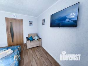 2-к квартира, посуточно, 47м2, 1/1 этаж