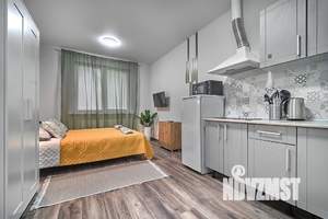 Студия квартира, посуточно, 20м2, 1/15 этаж
