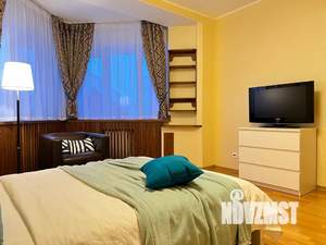 1-к квартира, посуточно, 30м2, 4/9 этаж