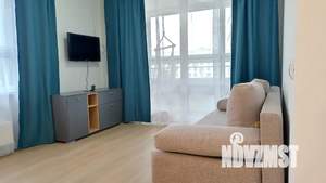 1-к квартира, посуточно, 39м2, 8/15 этаж