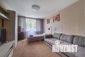 2-к квартира, посуточно, 50м2, 5/5 этаж