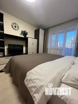 1-к квартира, посуточно, 40м2, 4/9 этаж