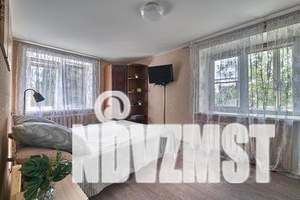 1-к квартира, посуточно, 32м2, 3/5 этаж