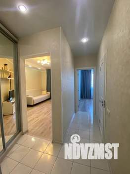 2-к квартира, посуточно, 45м2, 6/15 этаж