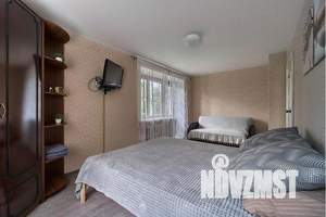 1-к квартира, посуточно, 32м2, 3/5 этаж