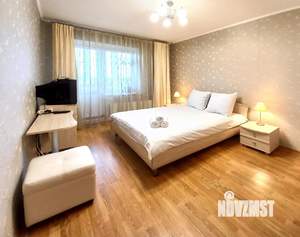 2-к квартира, посуточно, 68м2, 1/1 этаж