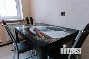 1-к квартира, посуточно, 40м2, 9/14 этаж