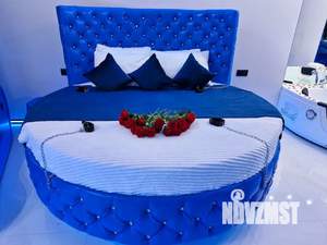 1-к квартира, посуточно, 40м2, 1/2 этаж