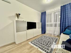 1-к квартира, посуточно, 37м2, 10/22 этаж