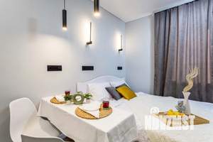 Студия квартира, посуточно, 20м2, 1/15 этаж