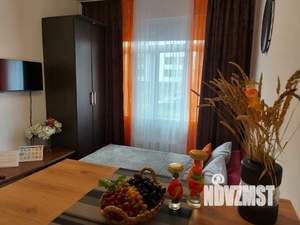 Студия квартира, посуточно, 21м2, 1/15 этаж