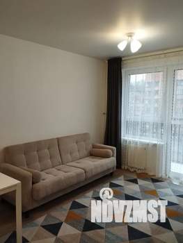 1-к квартира, посуточно, 38м2, 3/9 этаж