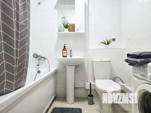 1-к квартира, посуточно, 35м2, 9/9 этаж