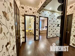 1-к квартира, посуточно, 47м2, 1/1 этаж