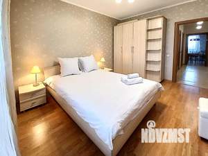 2-к квартира, посуточно, 65м2, 10/17 этаж