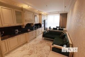 4-к квартира, на длительный срок, 130м2, 18/18 этаж