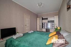 1-к квартира, посуточно, 36м2, 7/15 этаж
