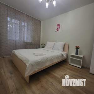 2-к квартира, посуточно, 54м2, 1/1 этаж