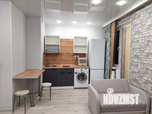 Студия квартира, посуточно, 35м2, 3/15 этаж