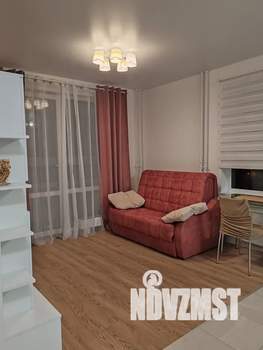 Студия квартира, посуточно, 36м2, 7/15 этаж