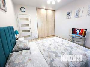 1-к квартира, посуточно, 42м2, 1/1 этаж