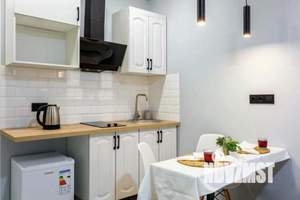 1-к квартира, посуточно, 18м2, 1/1 этаж