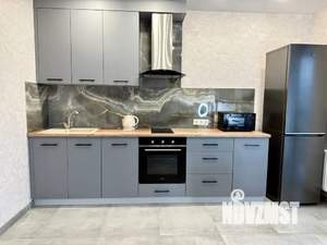 Студия квартира, посуточно, 35м2, 7/10 этаж